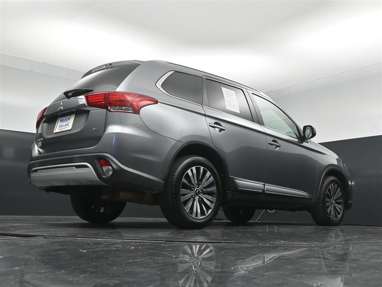 Mitsubishi Outlander SEL AWD 2020