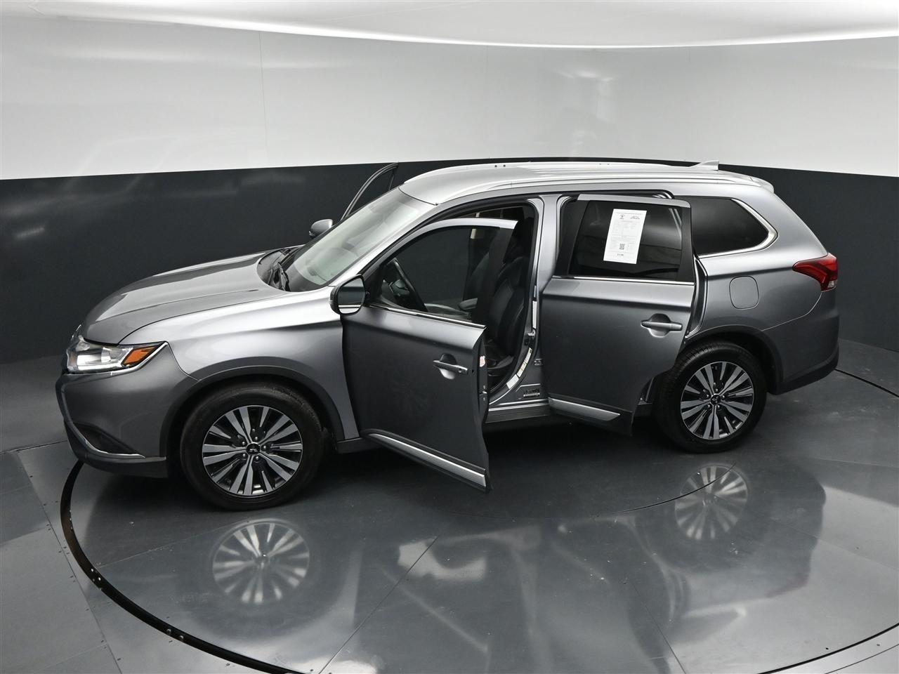Mitsubishi Outlander SEL AWD 2020