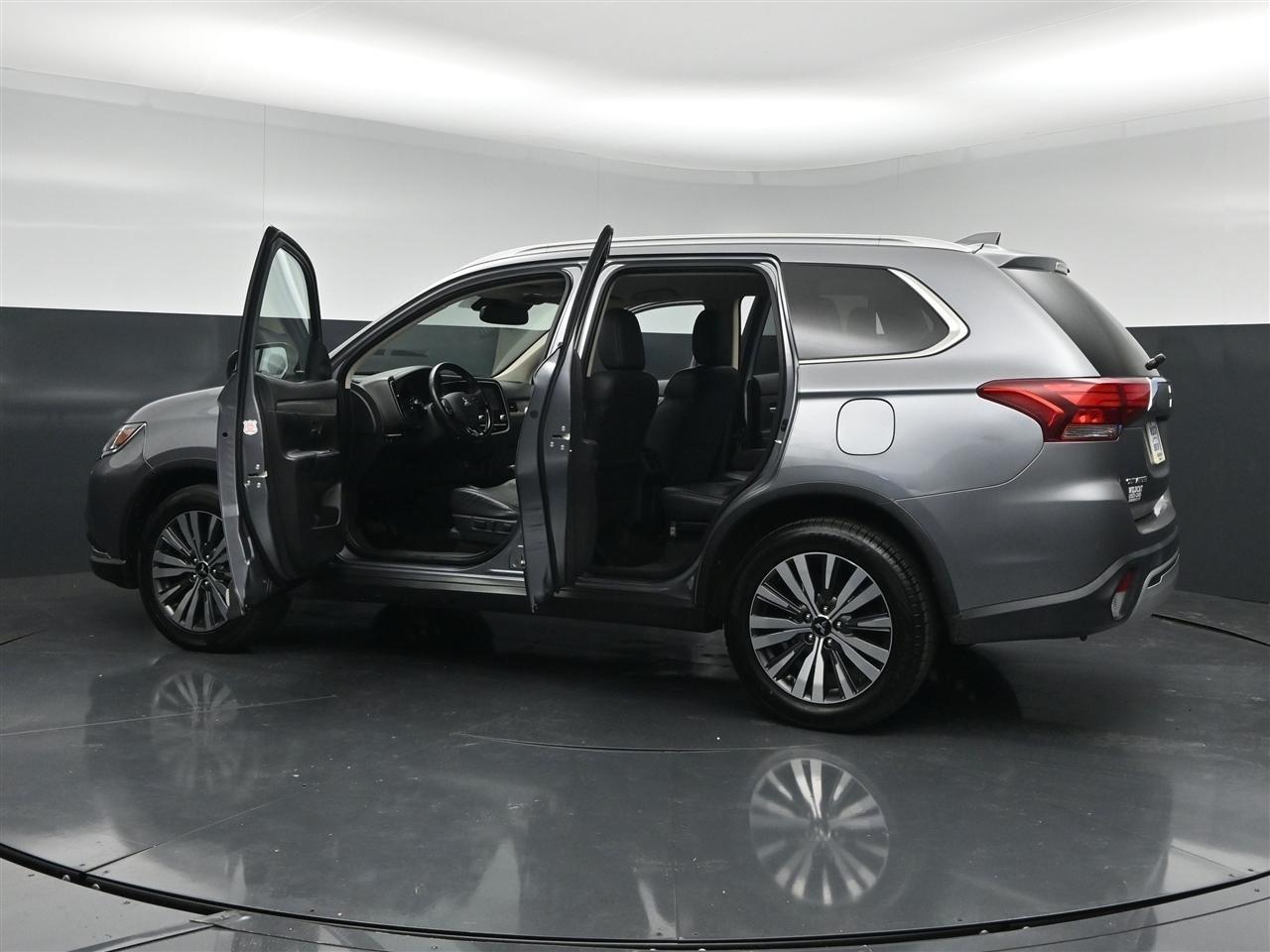 Mitsubishi Outlander SEL AWD 2020