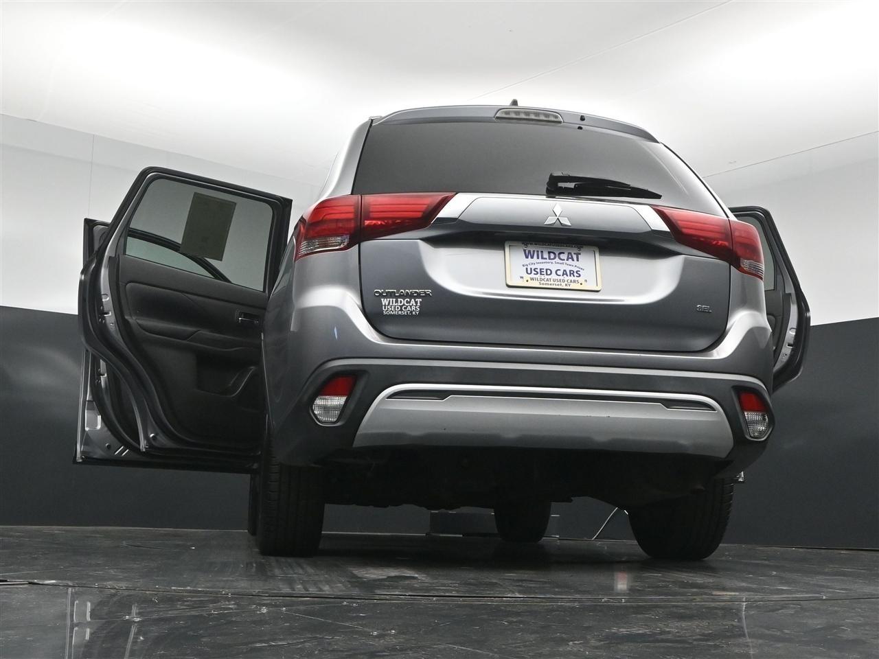 Mitsubishi Outlander SEL AWD 2020