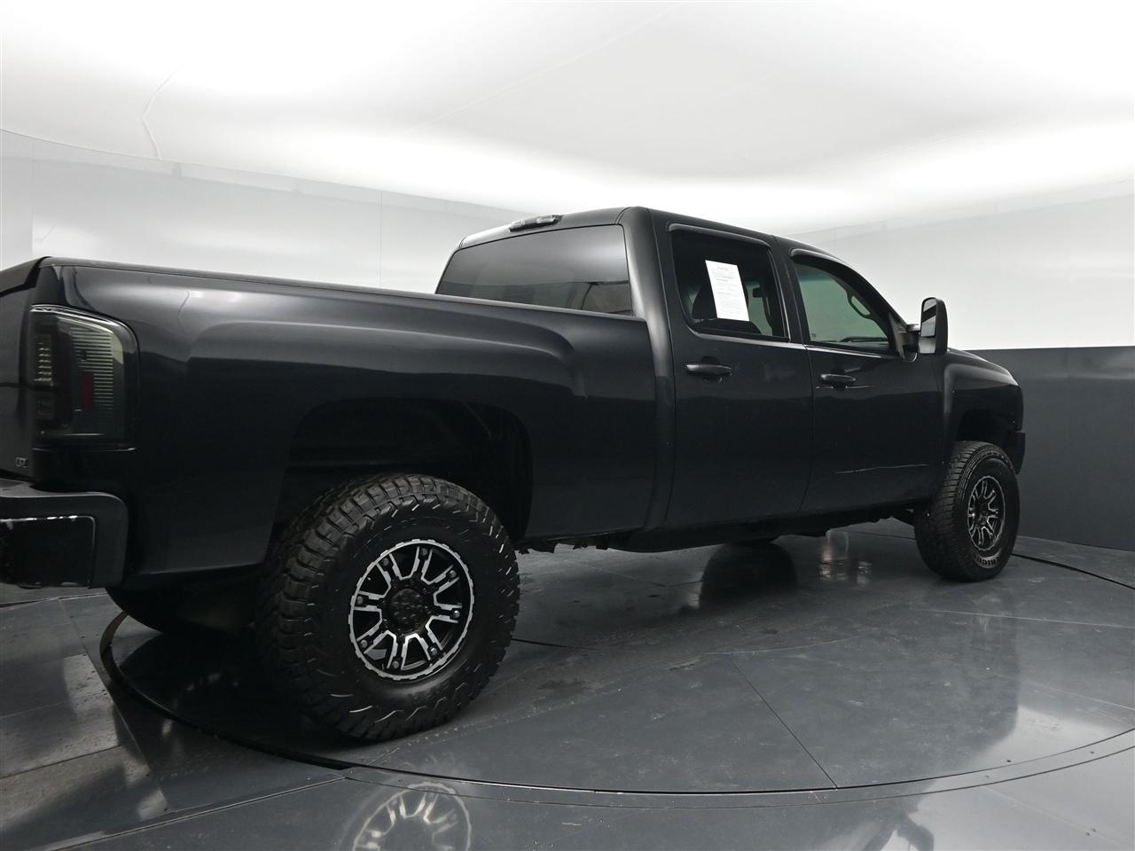 Chevrolet Silverado 2500HD LTZ Crew Cab Long Box 4WD 2009