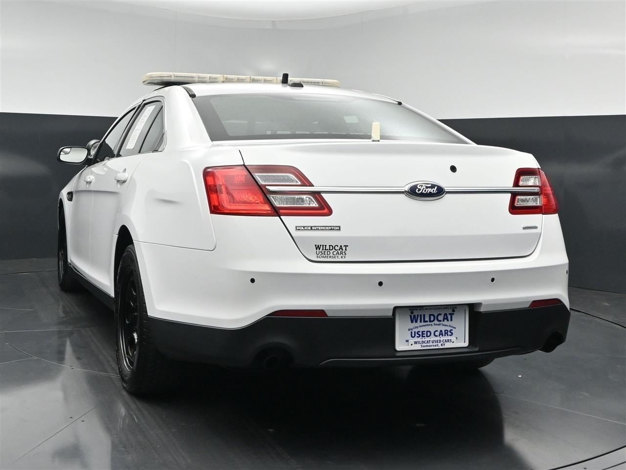 Ford Taurus Police AWD 2015