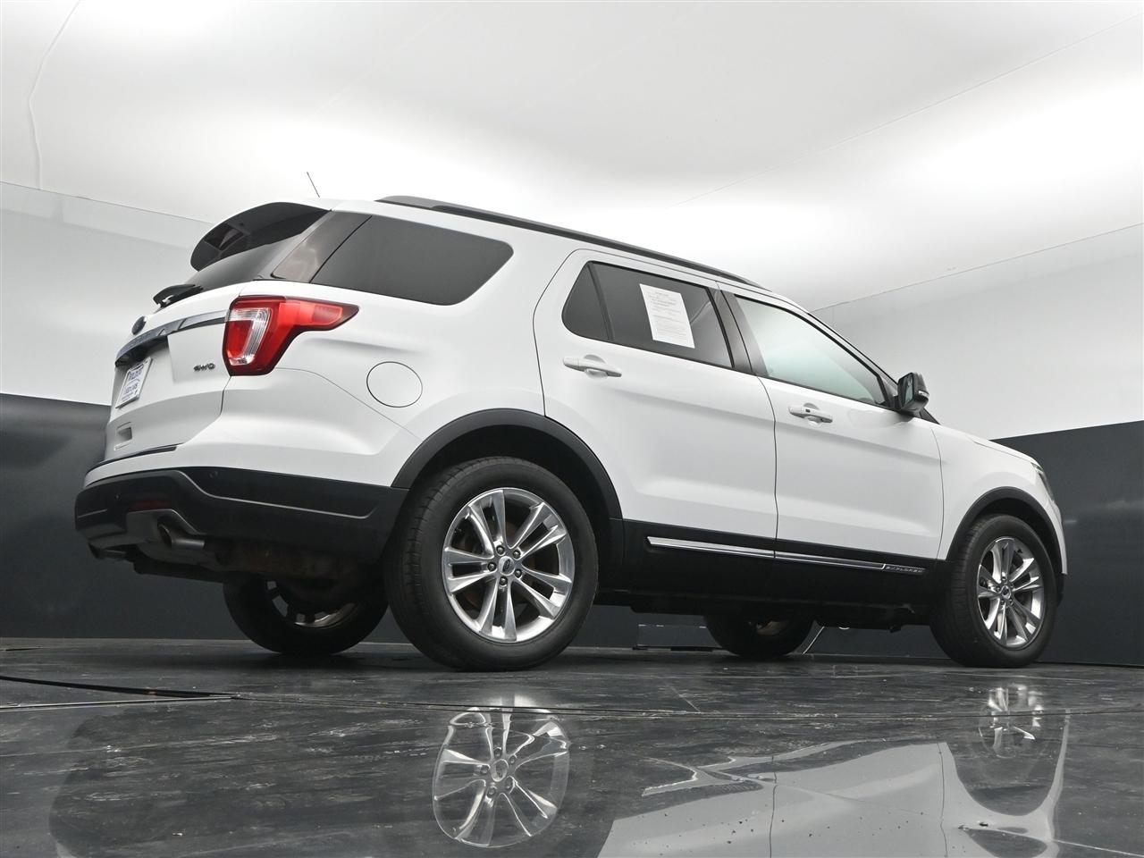 Ford Explorer XLT 4WD 2018