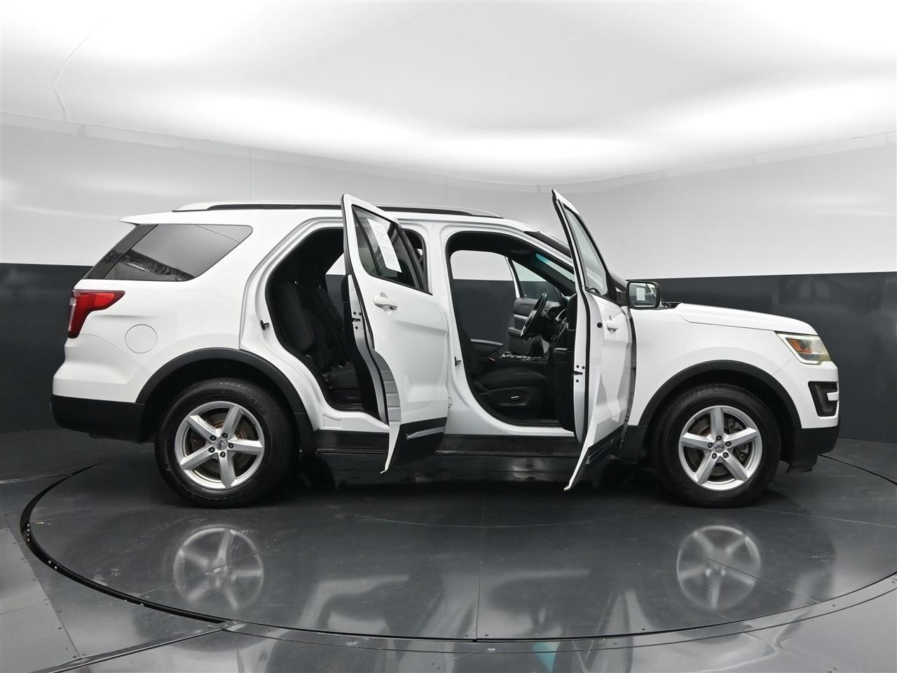 Ford Explorer XLT 4WD 2016