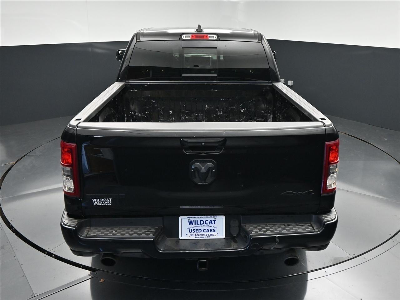 RAM 1500 Big Horn Crew Cab SWB 4WD 2019