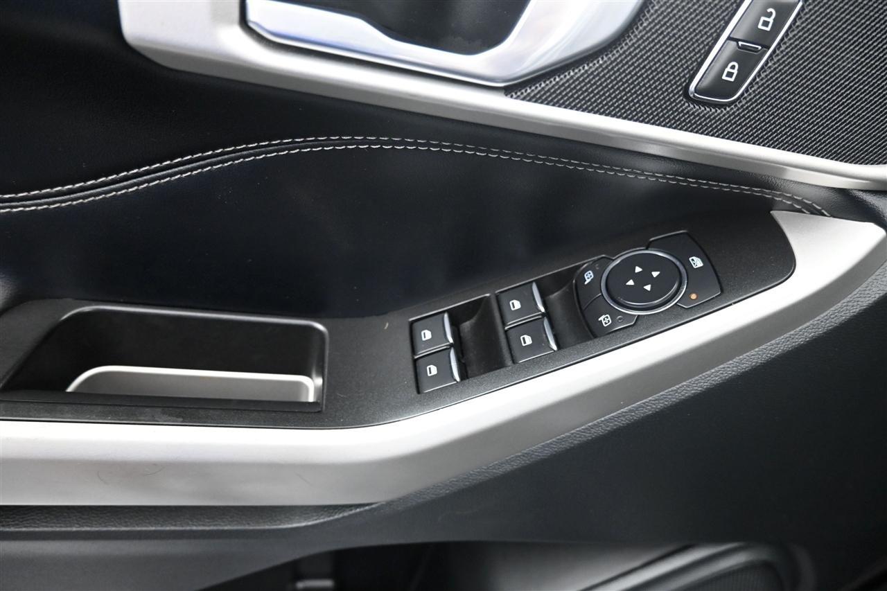 Ford Explorer XLT AWD 2022