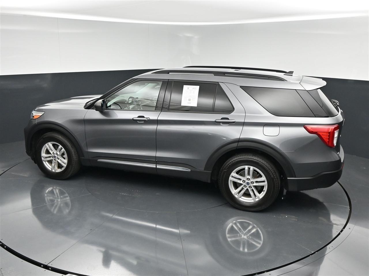 Ford Explorer XLT AWD 2022