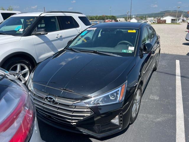 2019 Hyundai Elantra Limited FWD