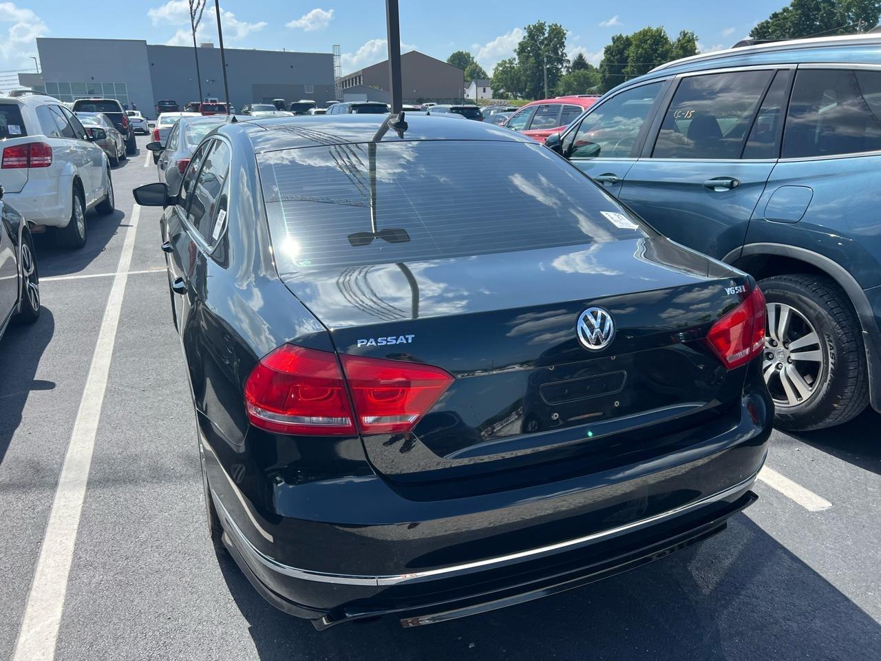 Volkswagen Passat 3.6L V6 SEL Premium 2015