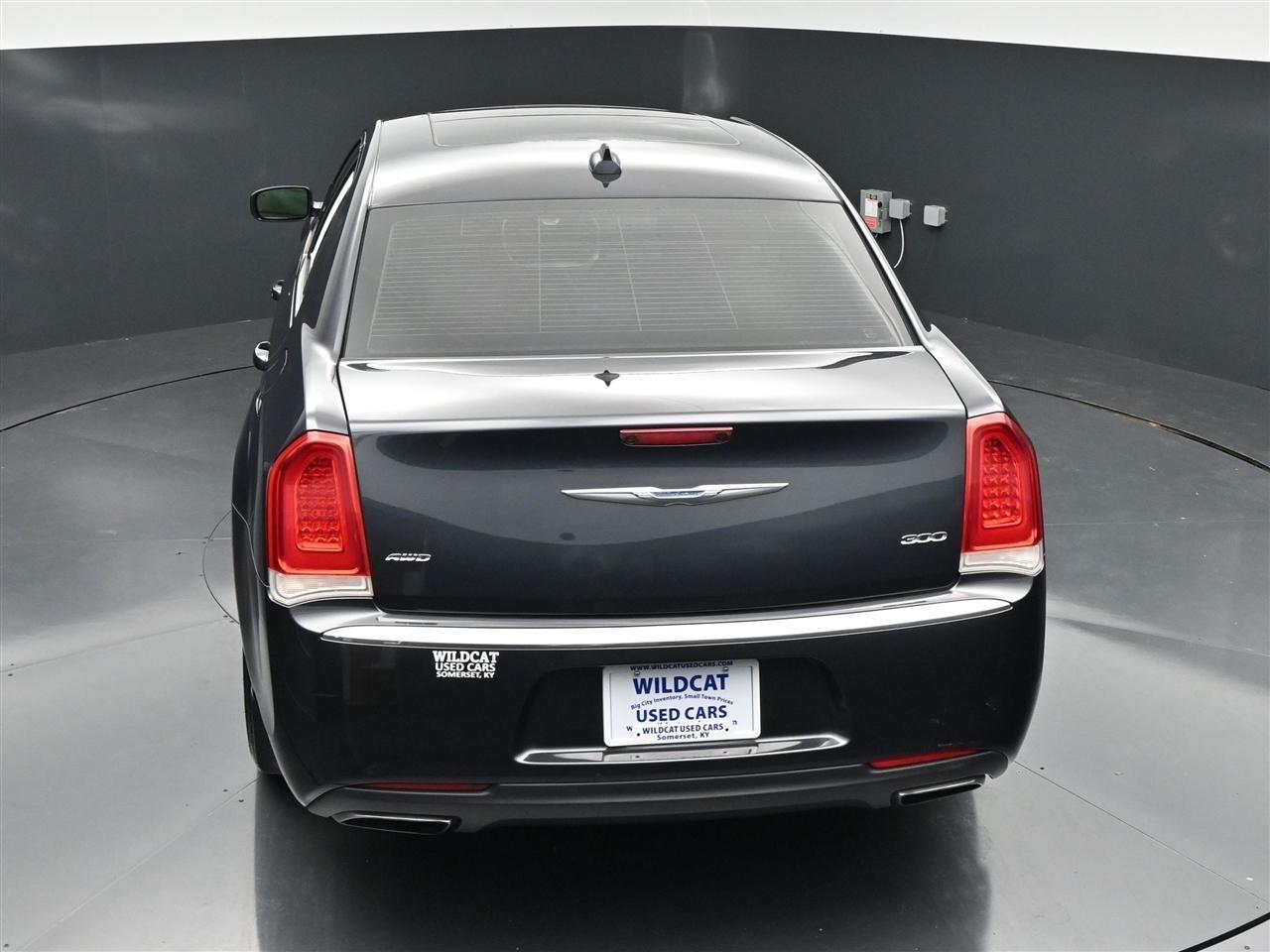 Chrysler 300 Limited AWD 2017