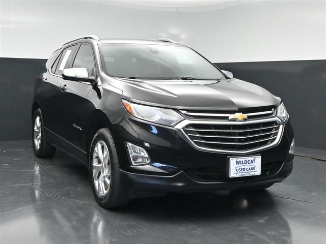White 2018 Chevrolet Equinox SUV / Crossover Four-Wheel Drive Automatic