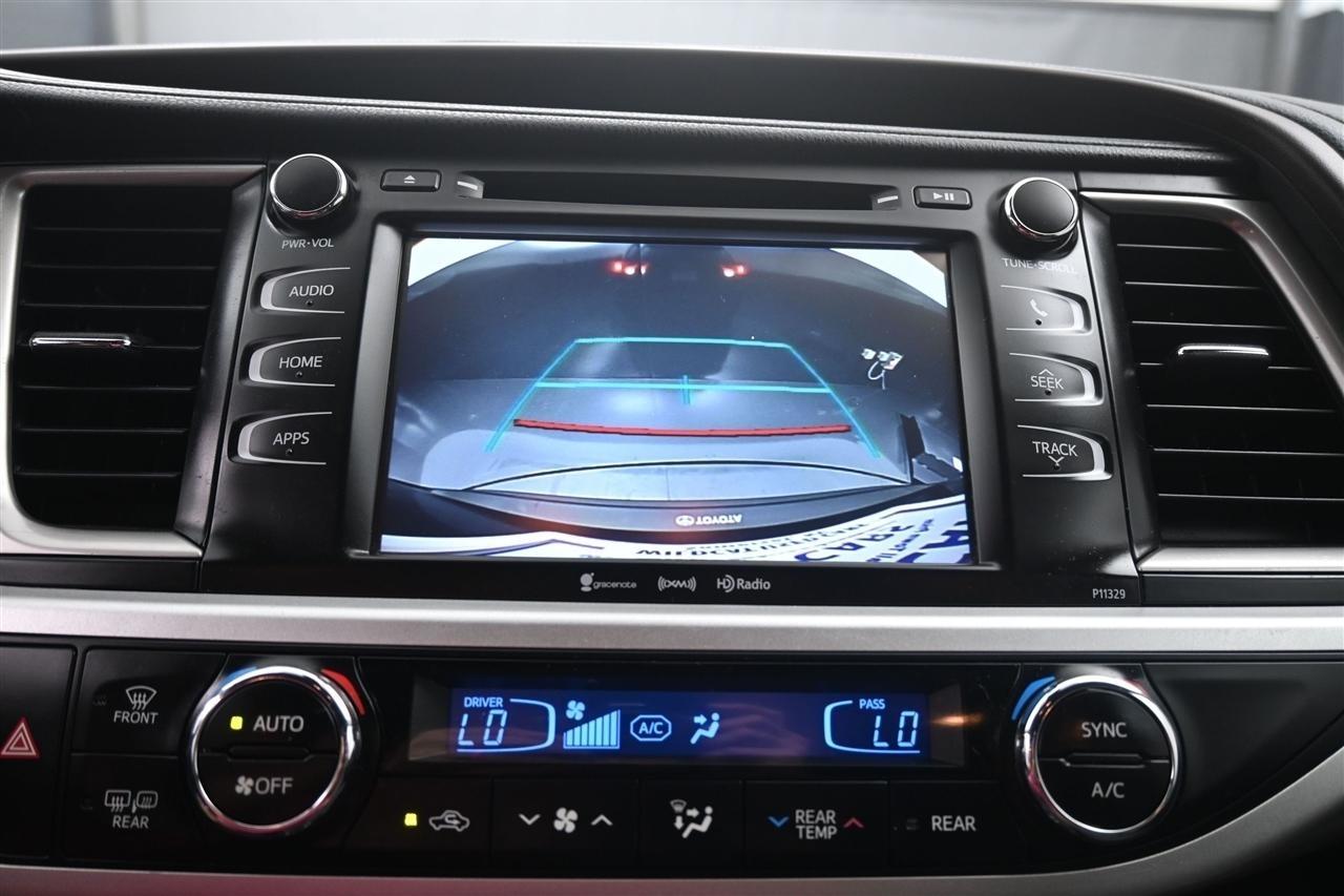 Toyota Highlander LE Plus AWD V6 2018