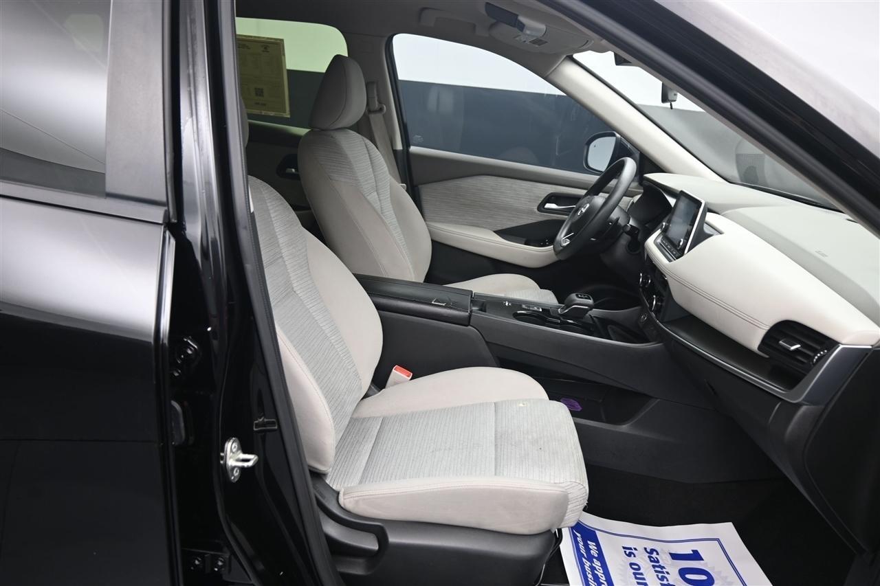 Nissan Rogue SV 2023