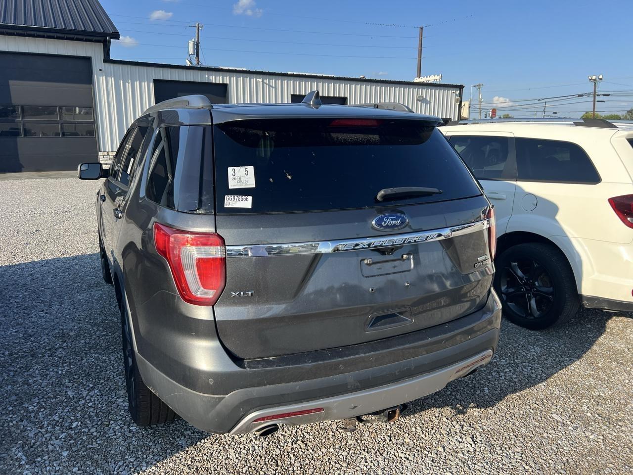 Ford Explorer XLT 4WD 2016