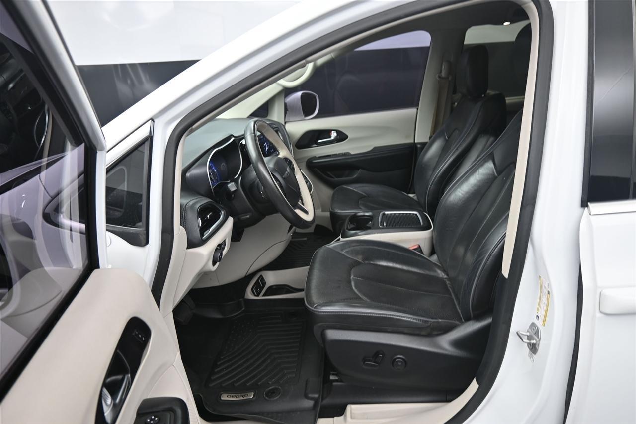 Chrysler Pacifica Limited 2020