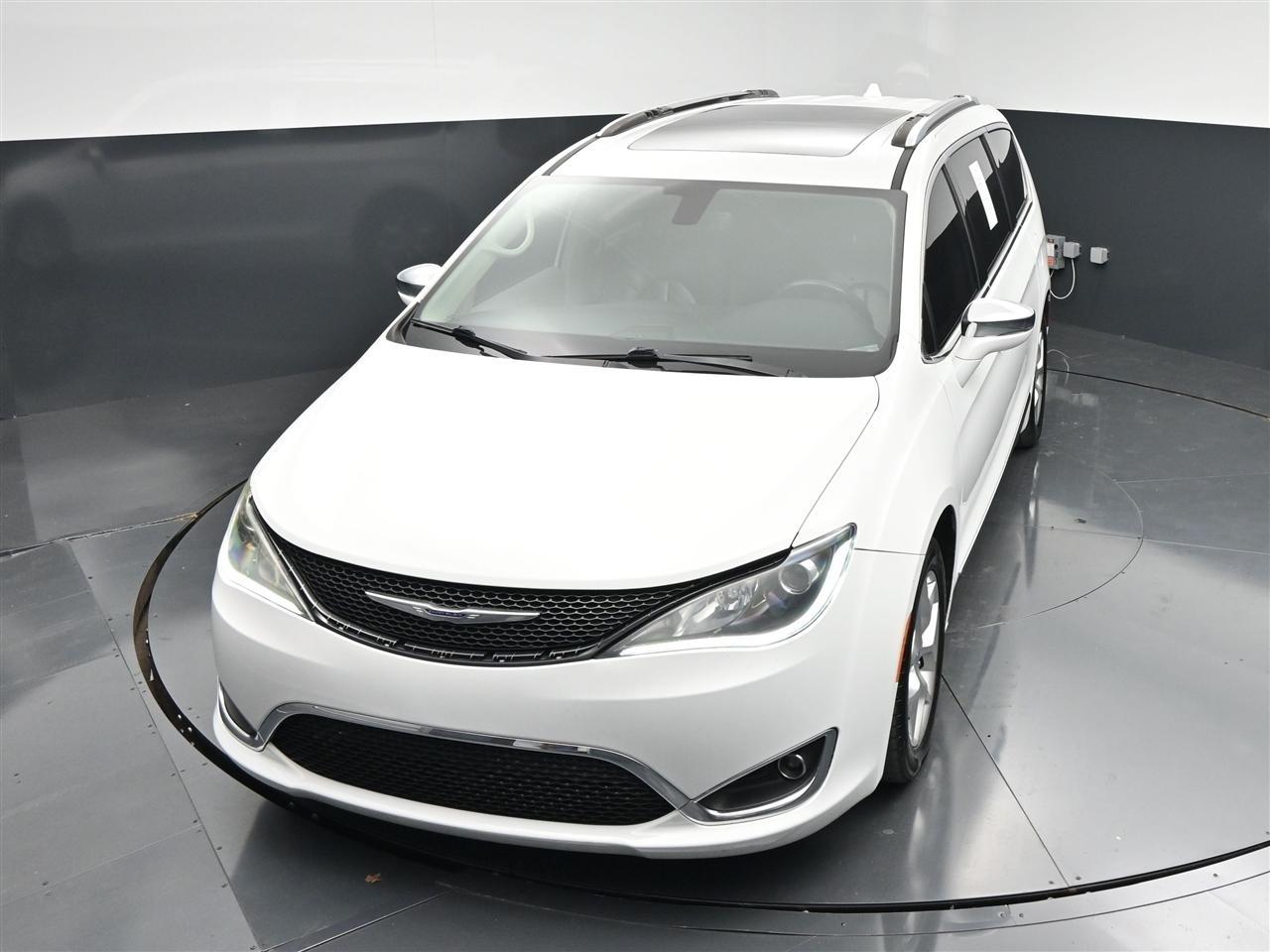 Chrysler Pacifica Limited 2020