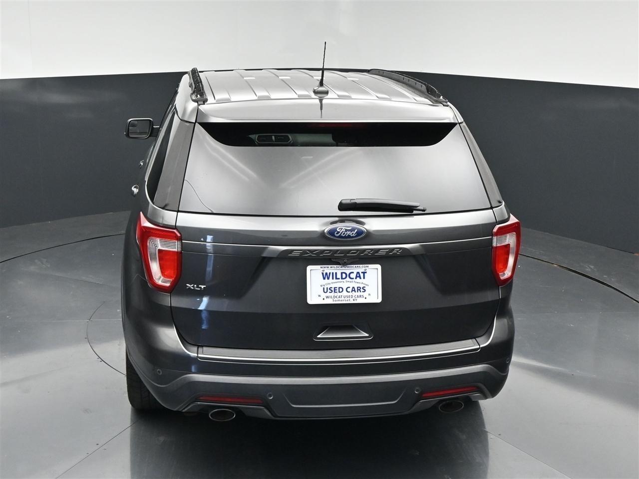 Ford Explorer XLT FWD 2018