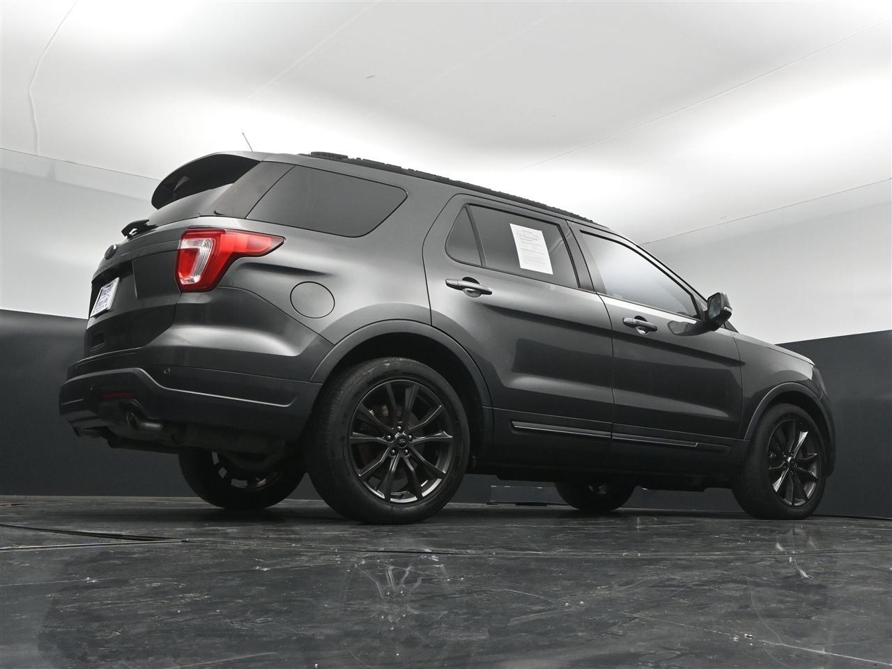 Ford Explorer XLT FWD 2018