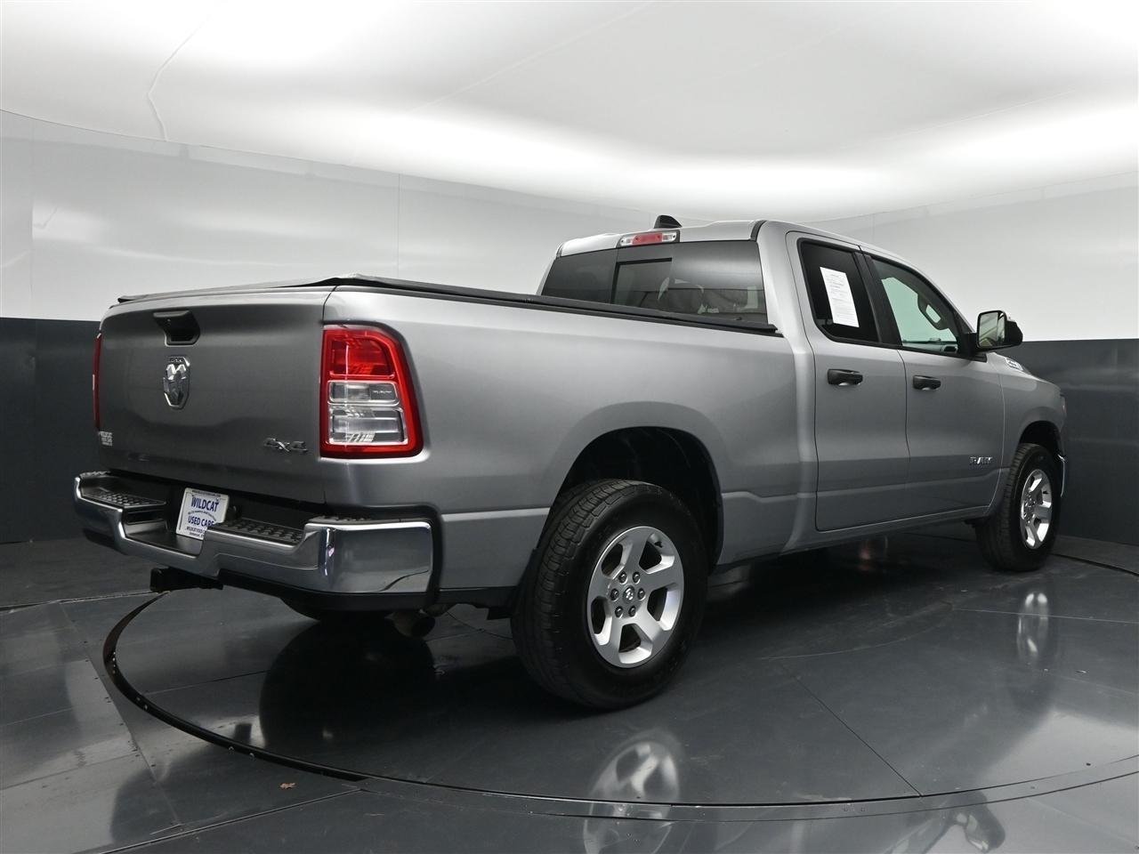 RAM 1500 Tradesman Quad Cab 4WD 2019