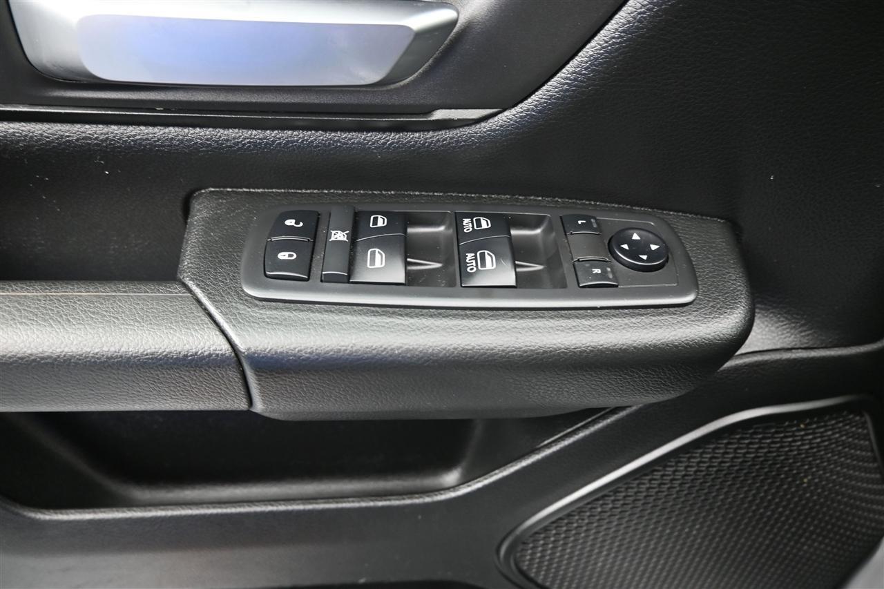 RAM 1500 Tradesman Quad Cab 4WD 2019