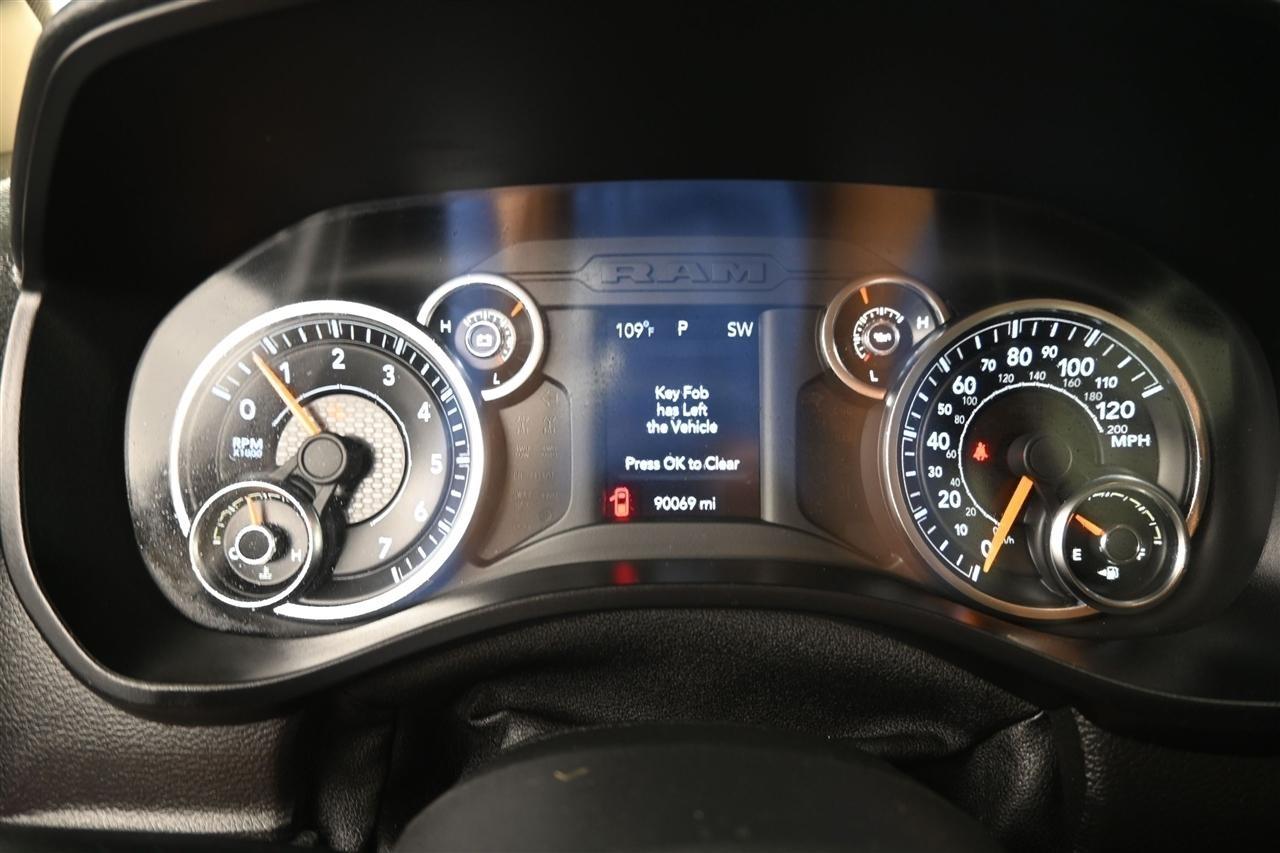 RAM 1500 Tradesman Quad Cab 4WD 2019