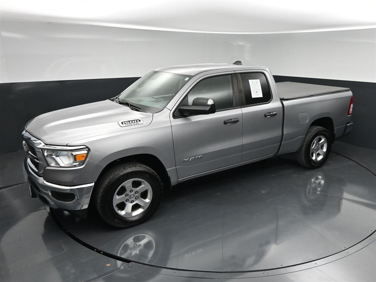 RAM 1500 Tradesman Quad Cab 4WD 2019
