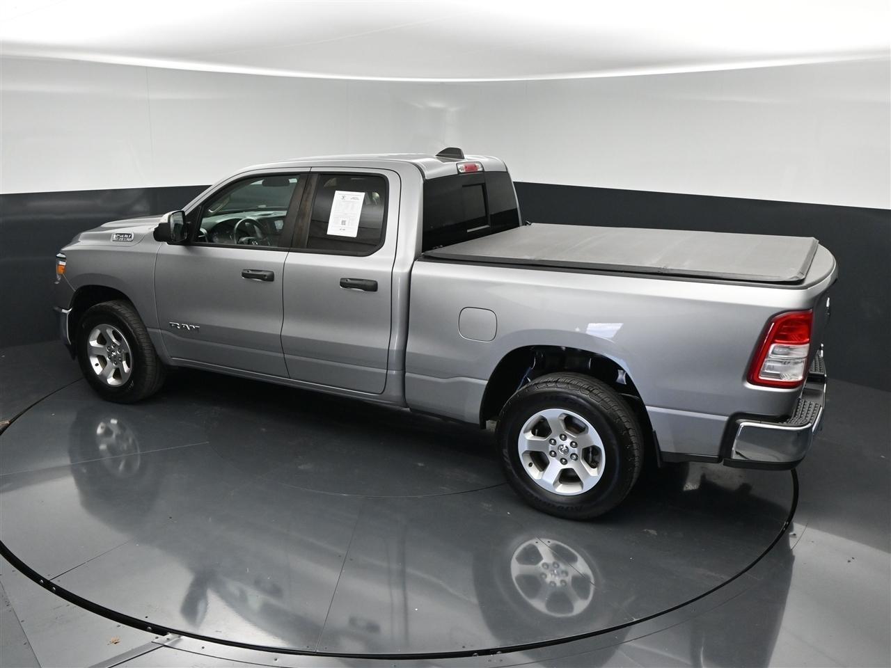 RAM 1500 Tradesman Quad Cab 4WD 2019