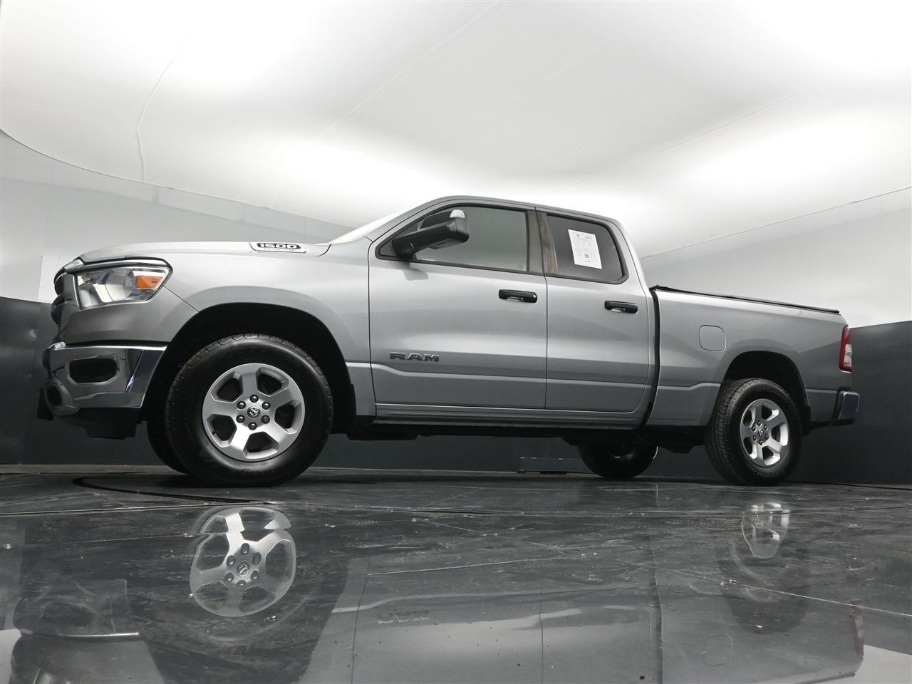 RAM 1500 Tradesman Quad Cab 4WD 2019