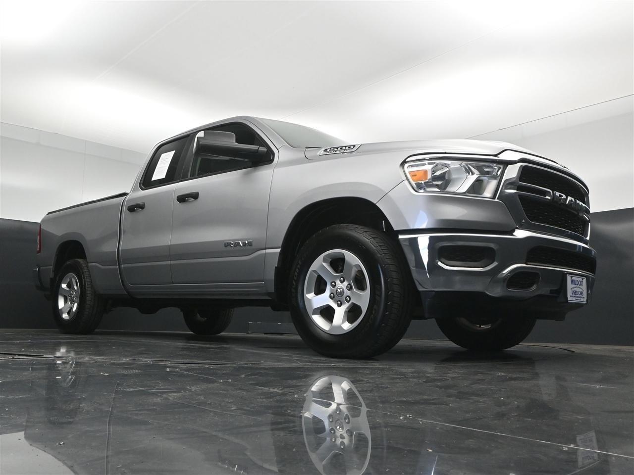RAM 1500 Tradesman Quad Cab 4WD 2019