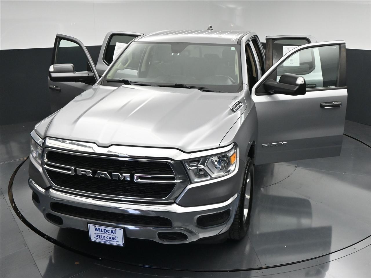 RAM 1500 Tradesman Quad Cab 4WD 2019
