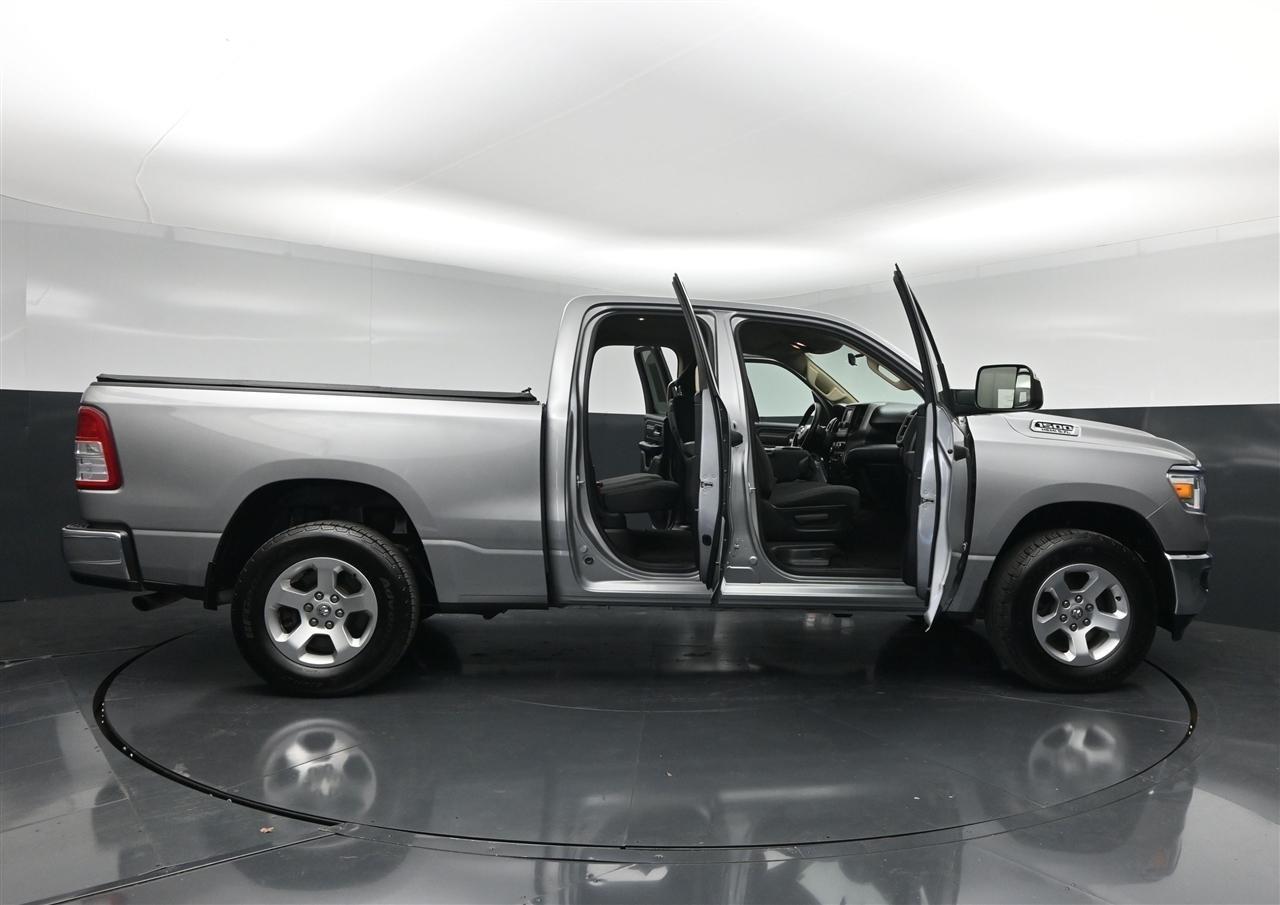 RAM 1500 Tradesman Quad Cab 4WD 2019