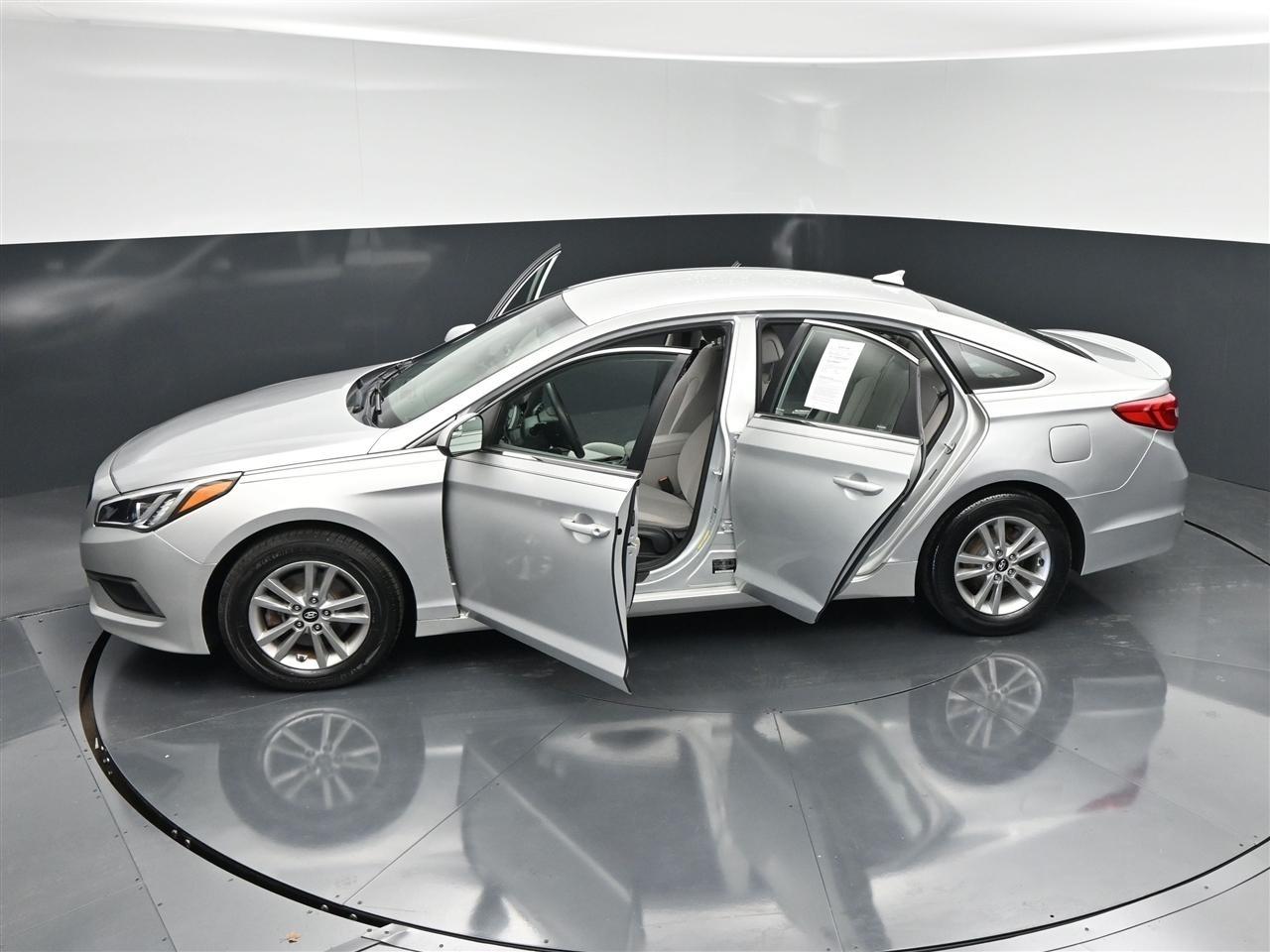 Hyundai Sonata SE 2016