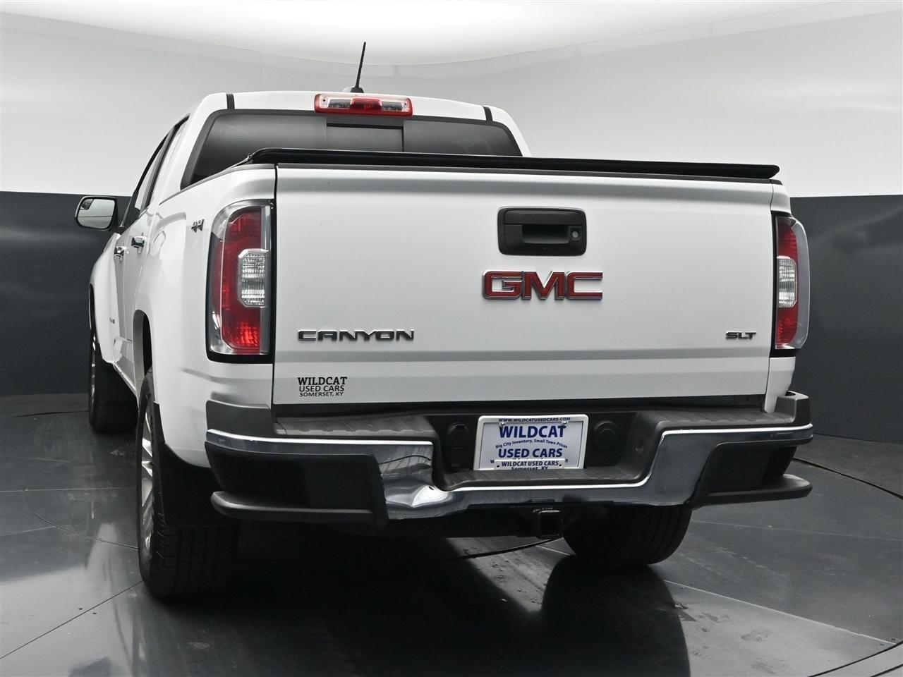 GMC Canyon SLT Crew Cab 4WD Short Box 2016