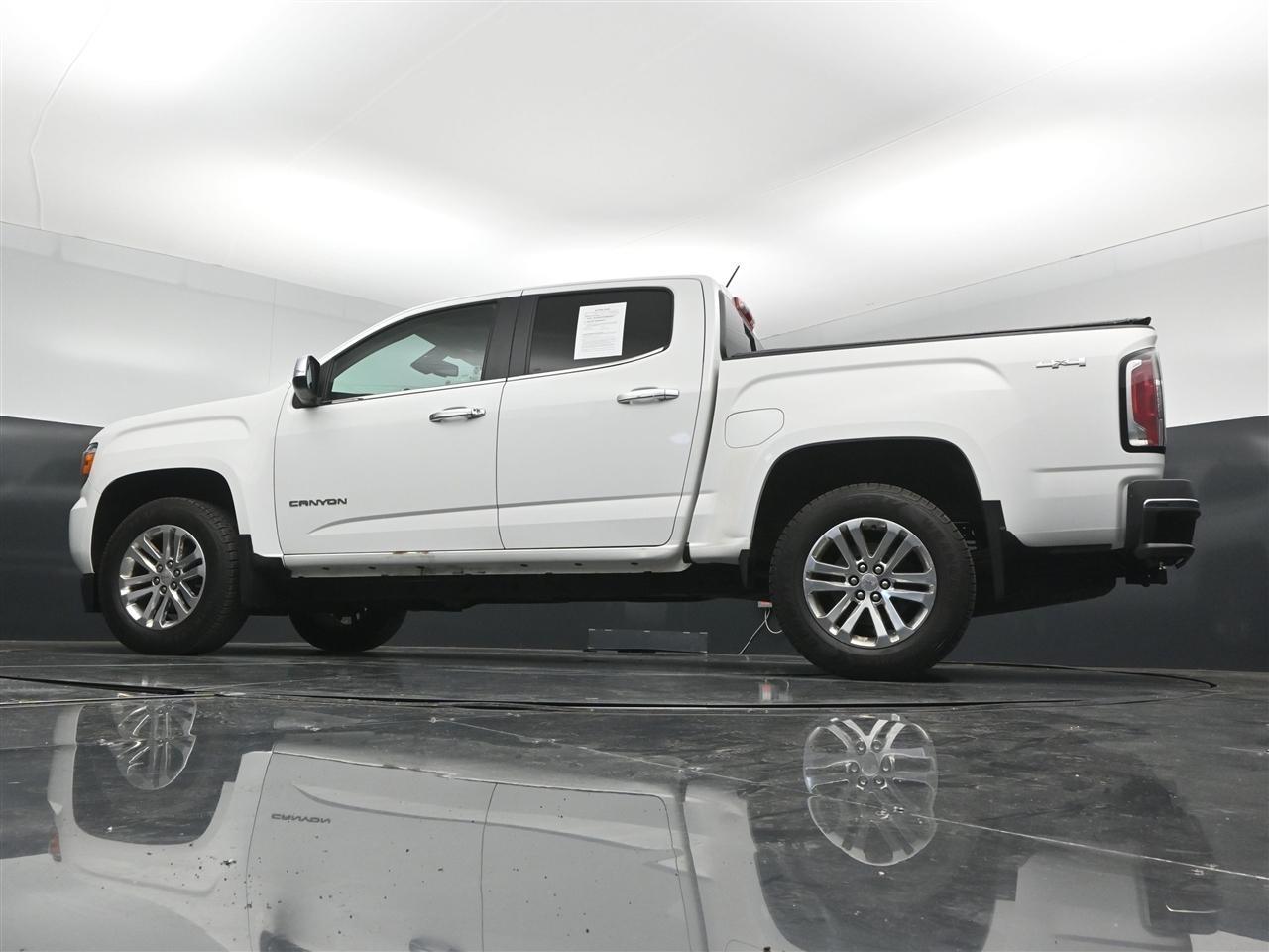 GMC Canyon SLT Crew Cab 4WD Short Box 2016
