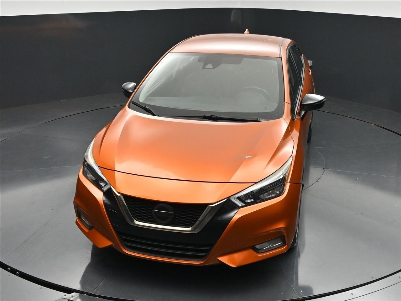 Nissan Versa SR 2021