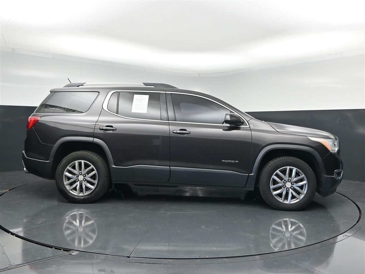GMC Acadia SLE-2 FWD 2017