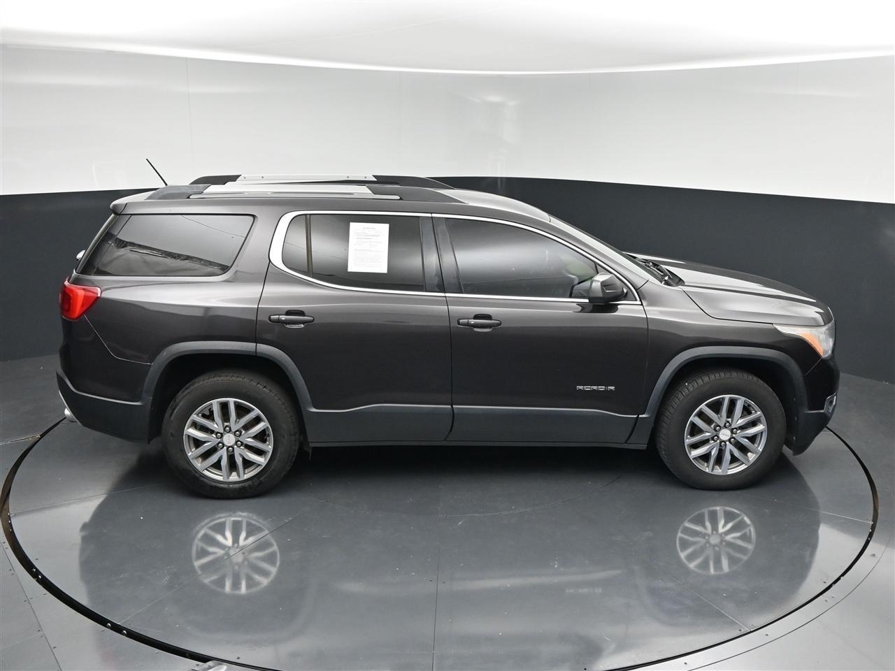 GMC Acadia SLE-2 FWD 2017