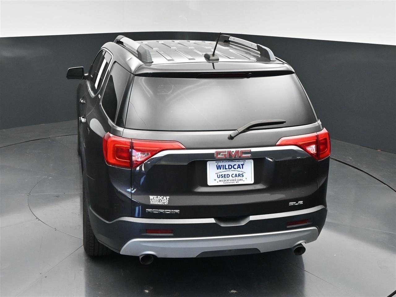 GMC Acadia SLE-2 FWD 2017