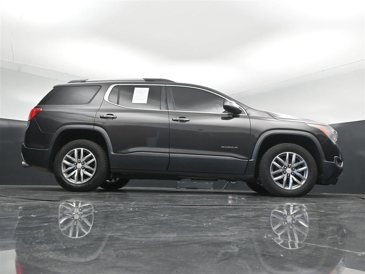 GMC Acadia SLE-2 FWD 2017
