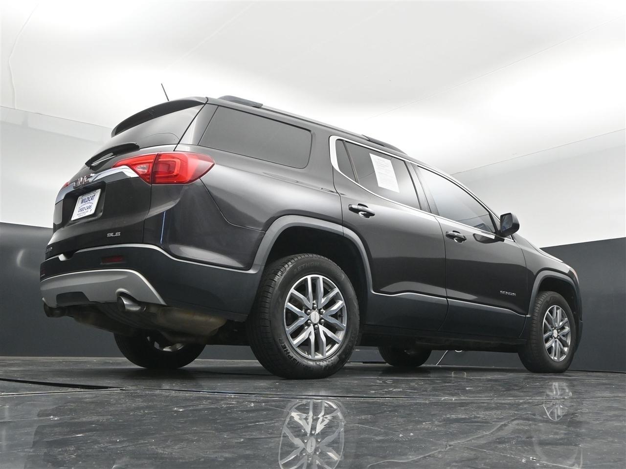 GMC Acadia SLE-2 FWD 2017