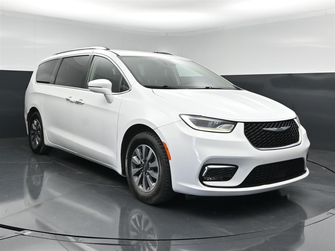 Chrysler Pacifica Touring-L 2021