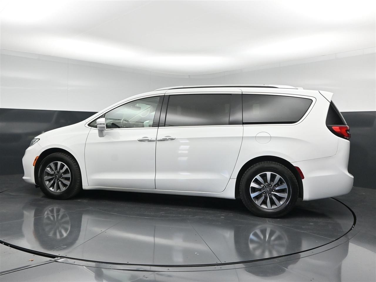 Chrysler Pacifica Touring-L 2021