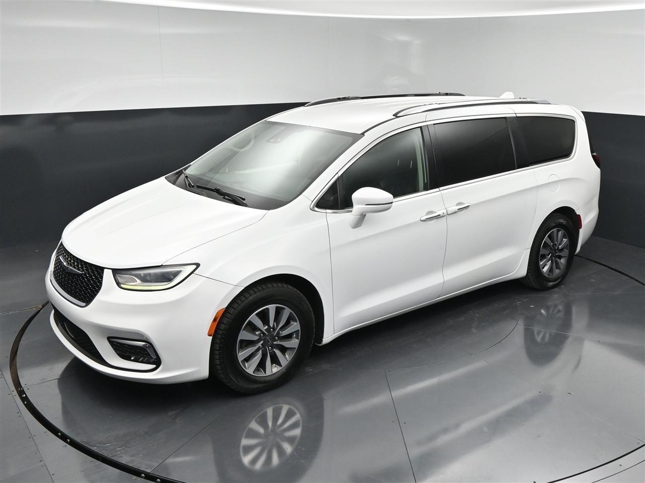 Chrysler Pacifica Touring-L 2021
