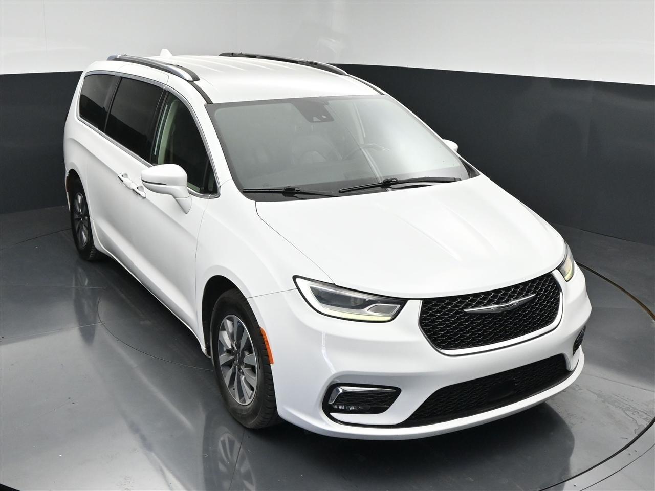 Chrysler Pacifica Touring-L 2021