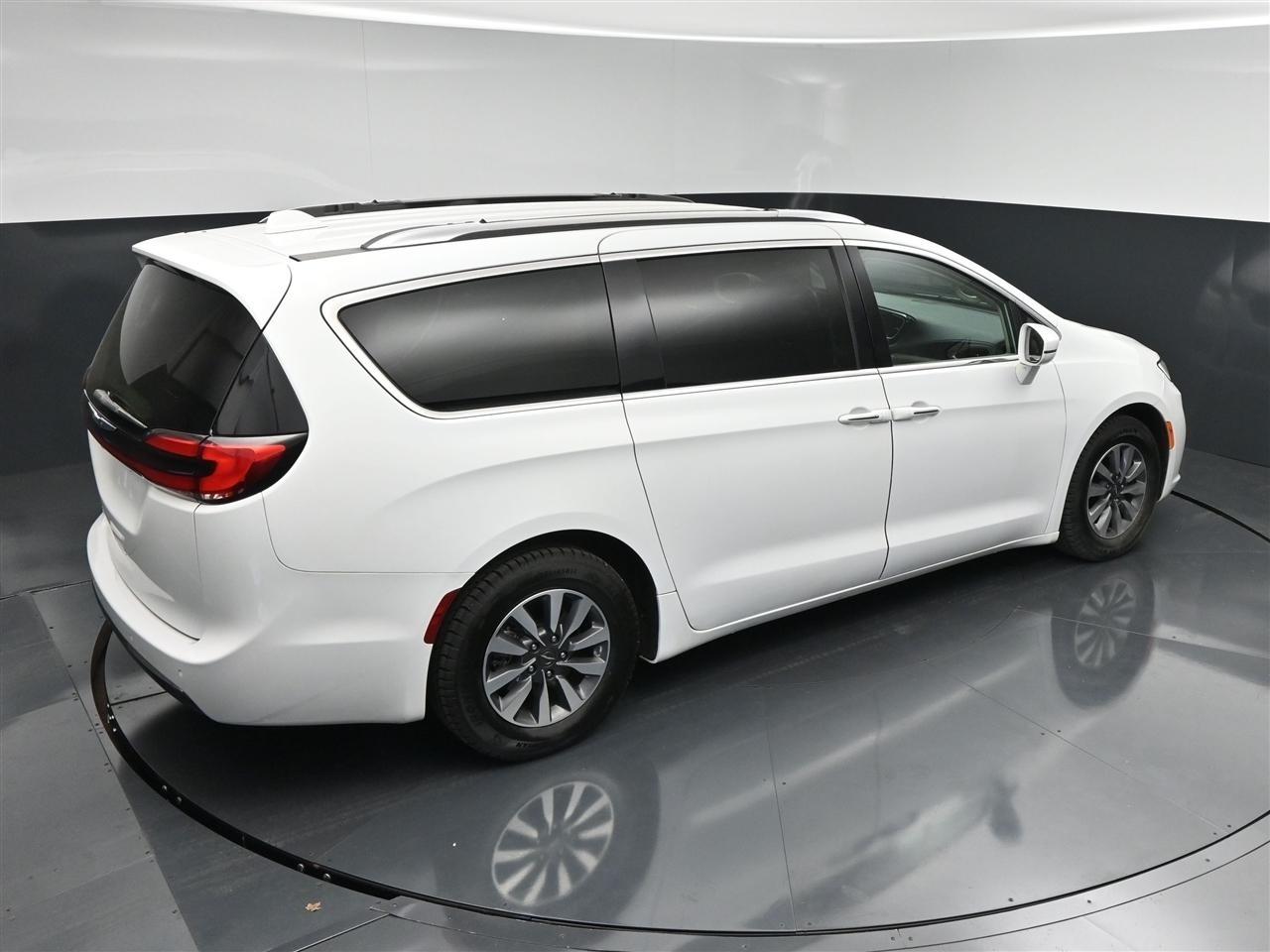 Chrysler Pacifica Touring-L 2021