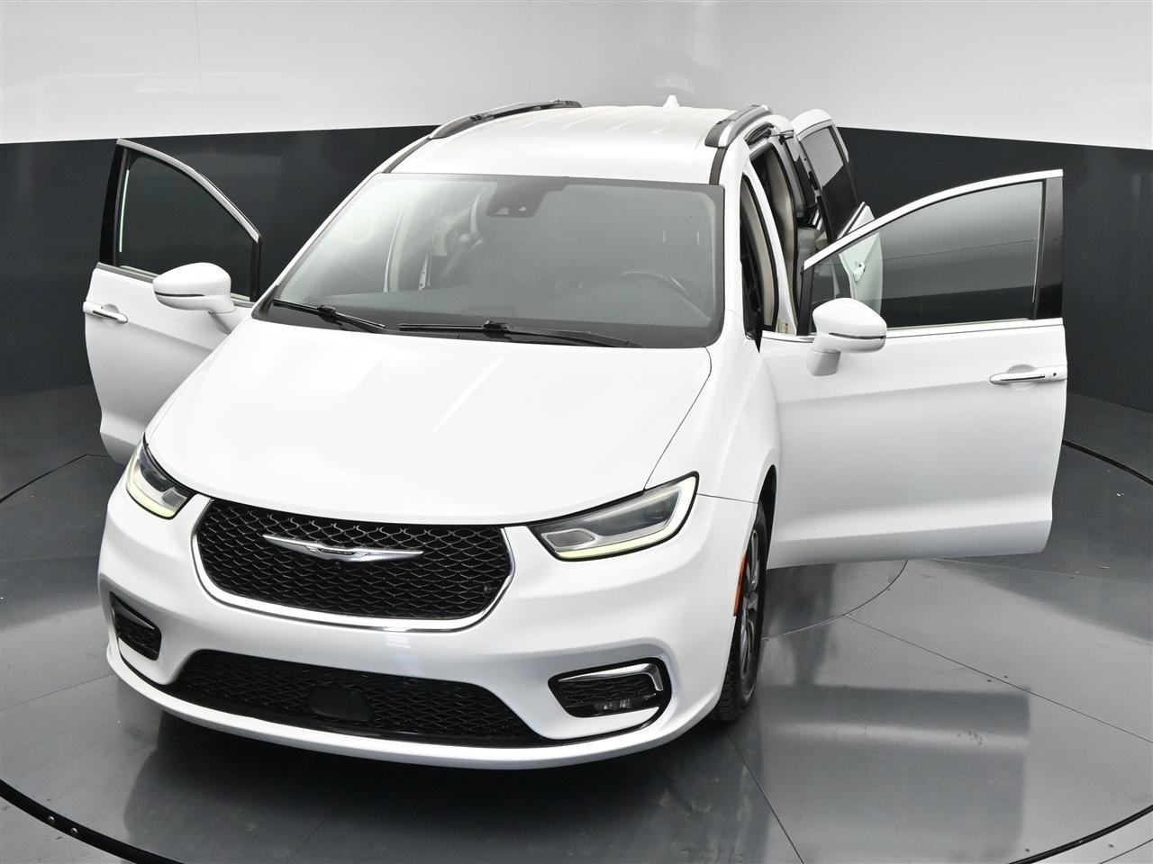 Chrysler Pacifica Touring-L 2021