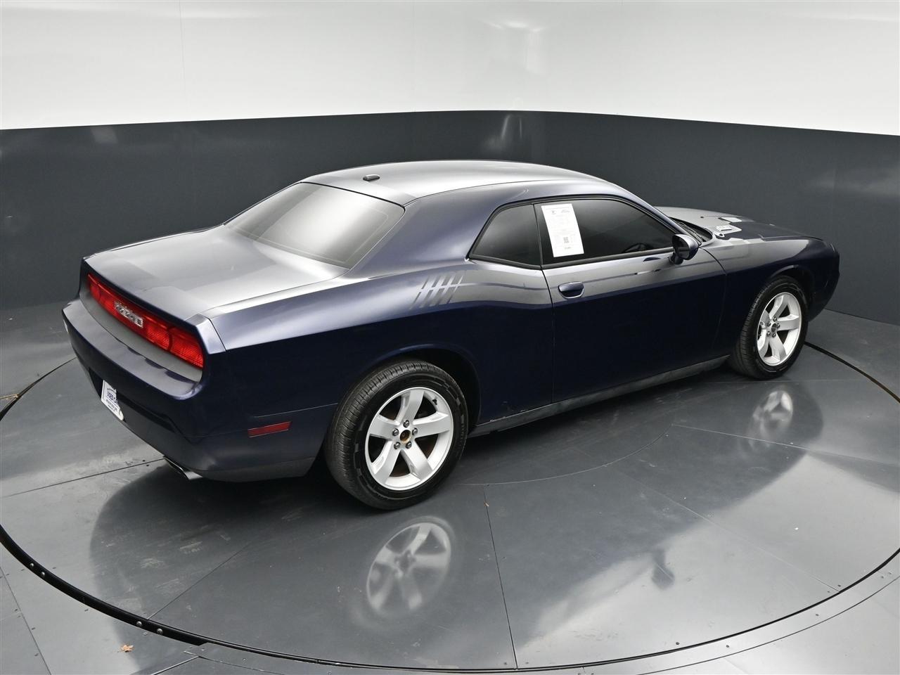 Dodge Challenger SXT 2013