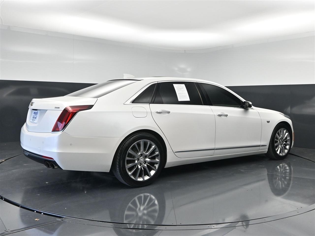 Cadillac CT6 3.6L Luxury AWD 2017