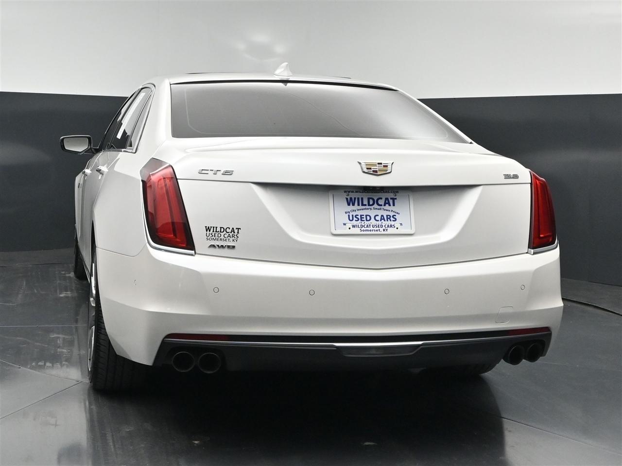 Cadillac CT6 3.6L Luxury AWD 2017