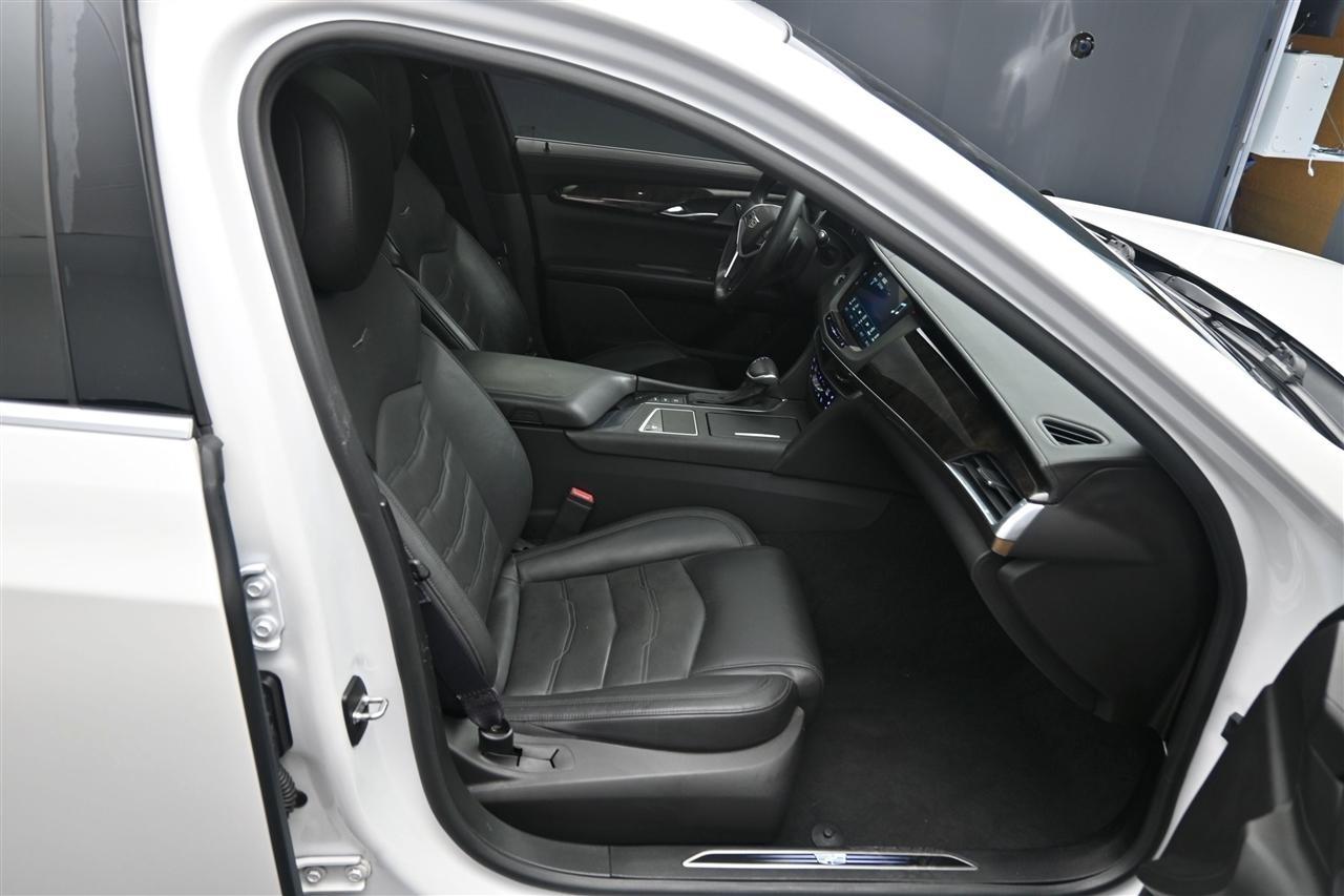 Cadillac CT6 3.6L Luxury AWD 2017